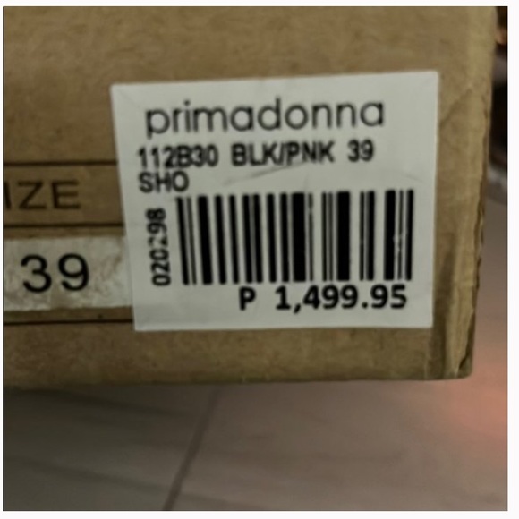 Prima Donna size 8 platform heels - Picture 4 of 4